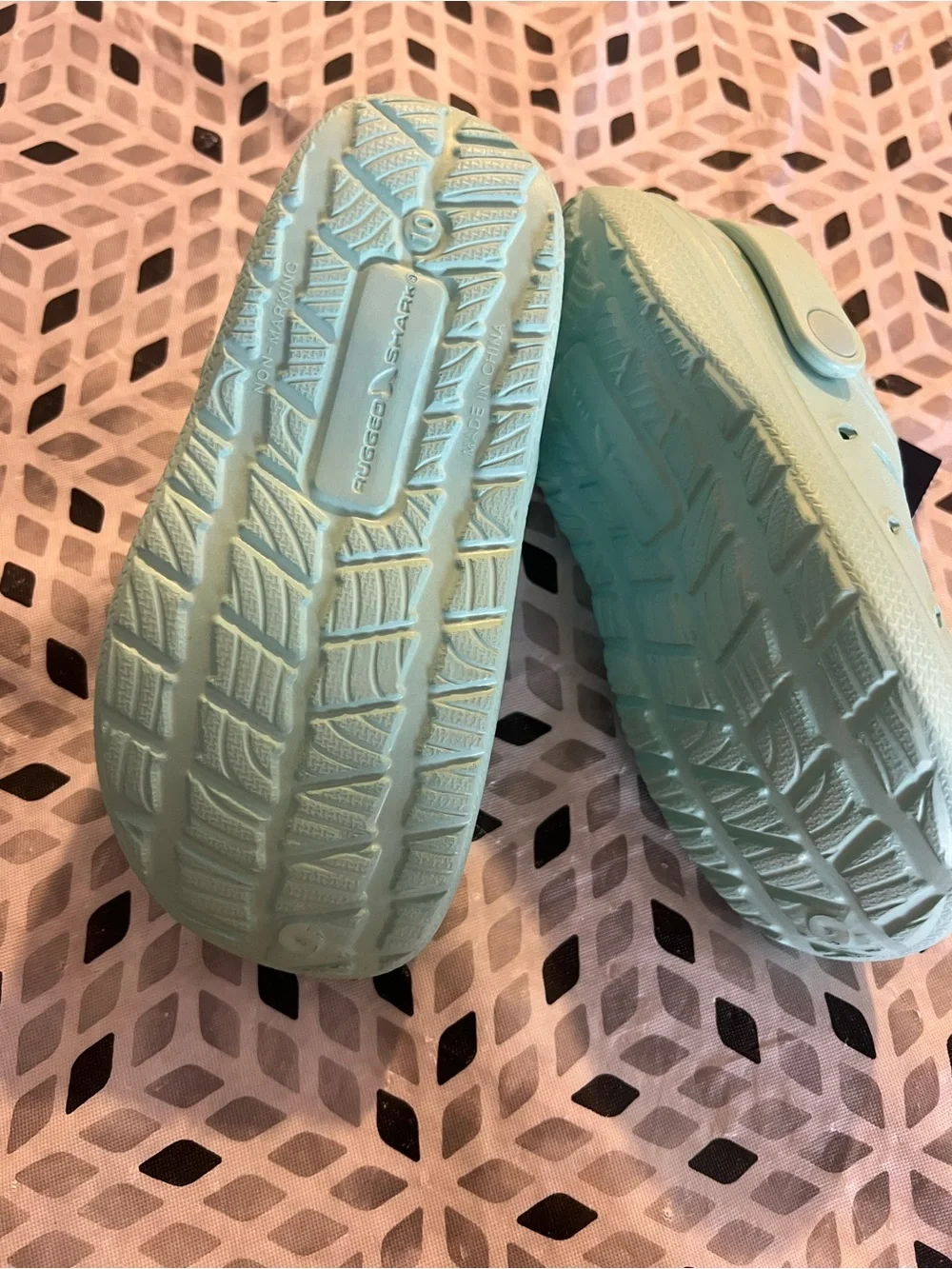 Rugged Shark Kids Aqua Fleece-Lined Clog